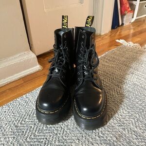 DR MARTENS JADON BOOT SMOOTH LEATHER PLATFORMS SIZE 8 WOMEN